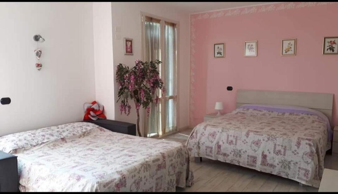 וילה פרנקה די ורונה B&B A Casa Di Eleonora מראה חיצוני תמונה